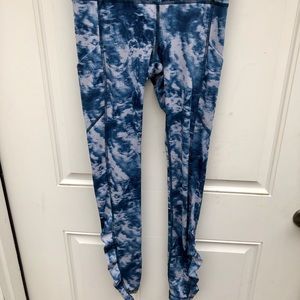 Lululemon running/ workout leggings